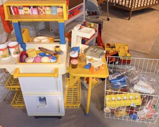 Vtg Fisher Price Fun With Food Playset!