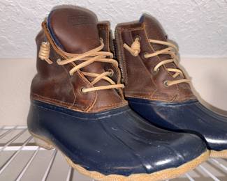 Sperry Top Sider Boot Women’s Sz 9!
