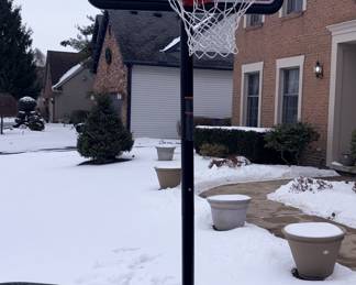 Lifetime Adjustable Portable Basketball Hoop!
