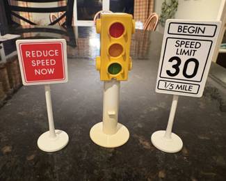 Playmobil Traffic Light & Signs!
