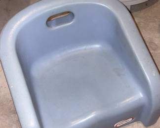 Little Tikes Blue Toddler Seat!
