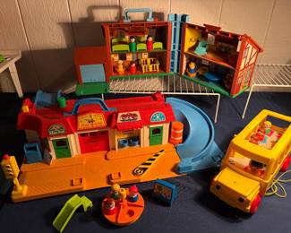 Vtg. Fisher Price Little People Sets & Accessories!!