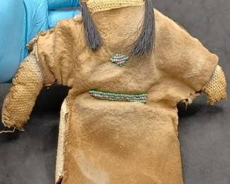 native american indians childs toy doll made of leather material, microbeads, very old. 
