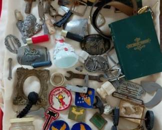 bulk / junk drawer / dealer lots, with some awesome treasures 