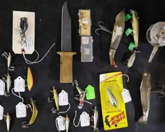 This auction has several awesome lots of old fishing items, wooden lures, reels, minnow buckets, supplies and more. 