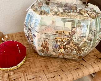 Wood decoupage purse