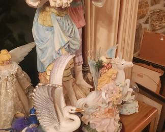 Figurine Collectibles