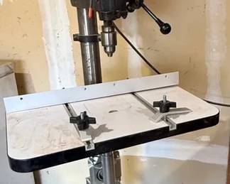 007 Craftsman Drill Press on Stand