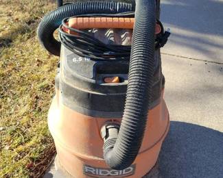 Ridgid 16 GAL Wet Dry Vacuum