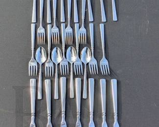 FLATWARE