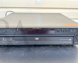 SONY DVD PLAYER 