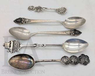 DECORATIVE SPOONS