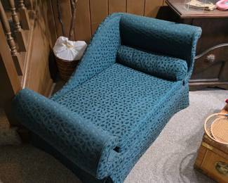 Chaise Lounge for Pet