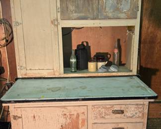 Hoosier Cabinet nearly complete (missing roll up & some hardware)