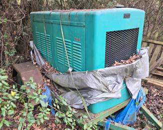 Onan 30EK Generator w/ rebuilt motor (only a few hours runtime), carburetor may need some work.