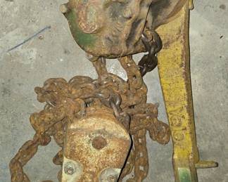 Yale 3 Ton manual hoist