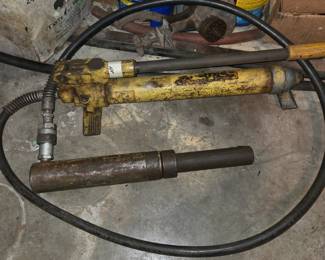 Enerpac hydraulic cylinder porta-power hand pump