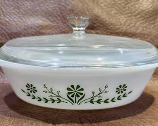 Glasbake Oval Casserole Dish, Green Daisy