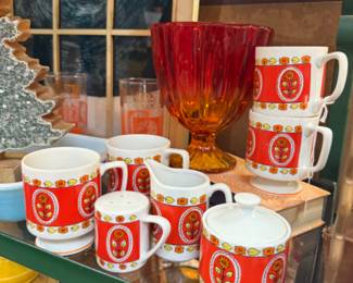 MCM mugs and sugar and creamer