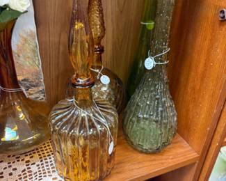 swung vases, decanter