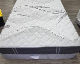 Queen Size Cheswick Manor Matress And Box Spring With Bed Frame
