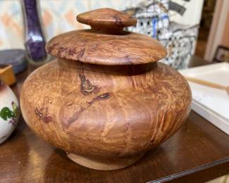 Knud Oland Woof Vase