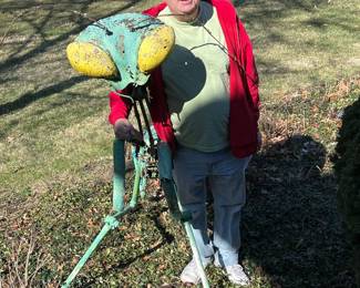 Giant Praying Mantis Spares Dancer!