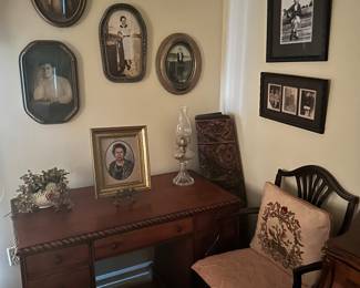 Vintage Mahogany Writing Desk w/ Drawers