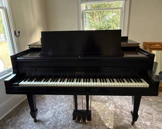 Baldwin Baby Grand Piano with Black Ebony Finish