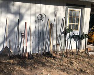 Lots of garden, tools, shovels, rakes, etc.