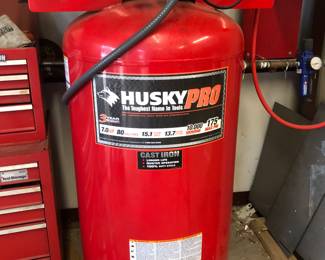 Large husky pro 7.0 HP and 80 gals