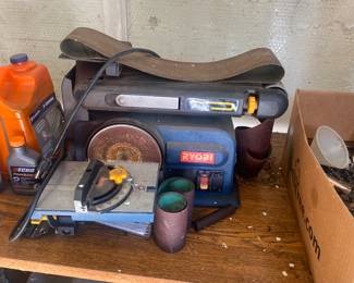 Ryobe sander