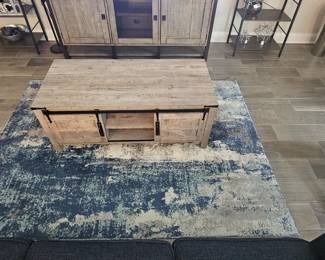 area rug like new