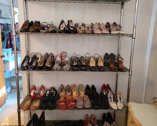 Women's Designer Dress Shoes ( 6.5-7)