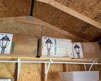 Three Lamp post Lights 