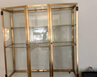 Small display cabinet