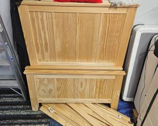 Twin Beds with new mattress