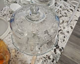 Princess House Cake Stand w lid