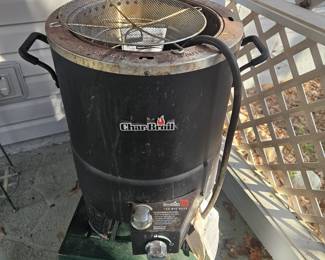 CharoBroil Turkey Cooker 