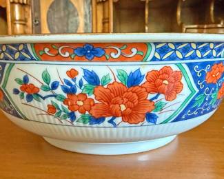Tiffany & Co. porcelain bowl in the Asian Imari Floral  