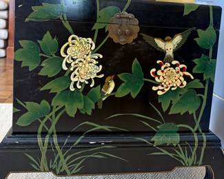 Chinese Black Lacquer Storage Chest/Trunk