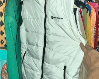 FREE COUNTRY VEST