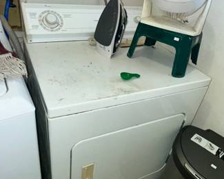 WHIRLPOOL HEAVY-DUTY DRYER