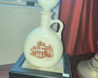 THOMAS JEFFERSON HOME DECANTER