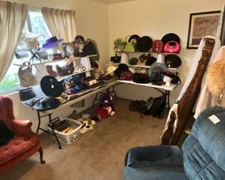 HUGE SELECTION OF FINE LADIES CLOTHING & ACCESSORIES!