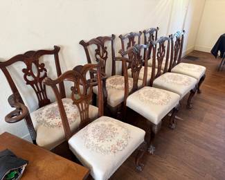 Chippendale ball and claw Mahogany Dining Chairs - Set of 8 (2 Armchairs)