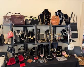 Designer Pursesand Jewelry