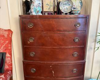Tall Chest, Decor