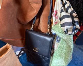 Chanel (Faux) Crossbody 