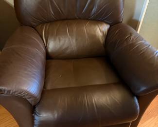 Nice recliner chair 